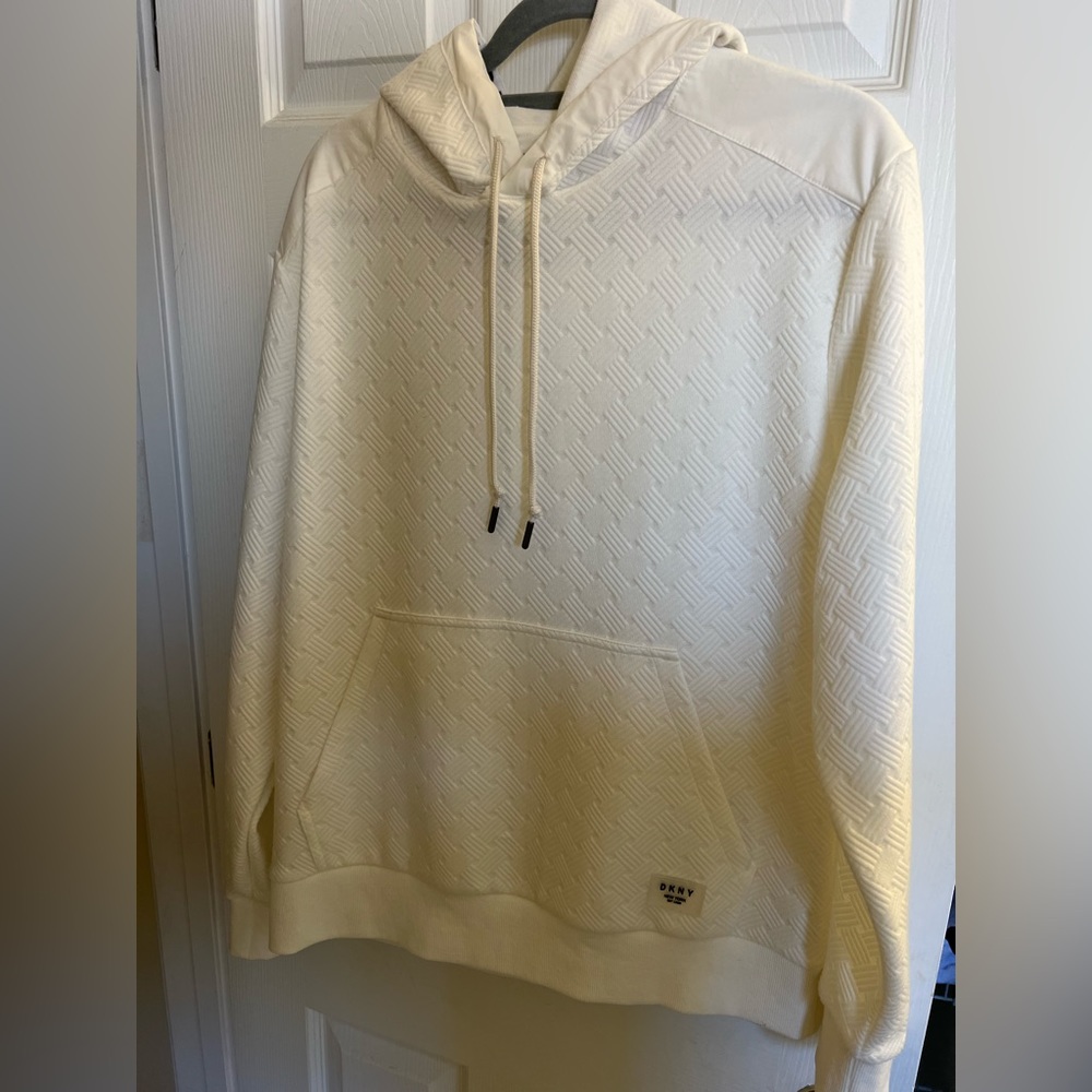 Men’s M DKNY hoodie